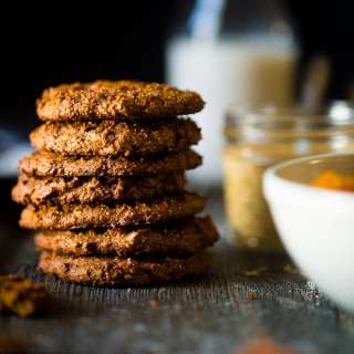 Paleo Pumpkin Cookies (70 Calories!)