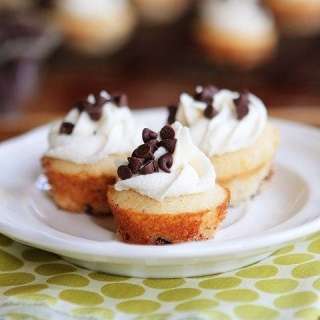 Mini Chocolate Chip Maple Pancake Cupcakes