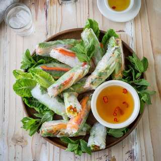 Vietnamese summer vegetable rollls