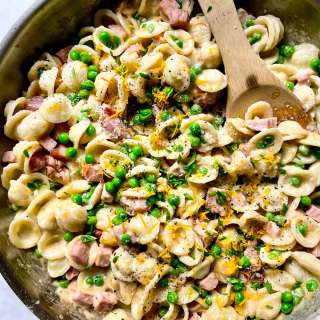 Creamy Lemon Pasta with Ham and Peas