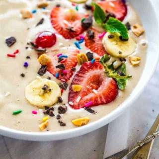 Banana Split Vegan Smoothie Bowl