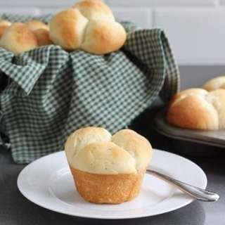 Potato Rosemary Rolls