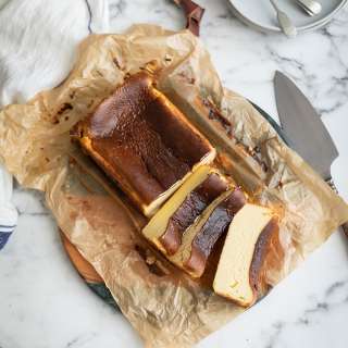 Easy Air Fryer Loaf Basque Cheesecake