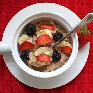 Banana Berry Oatmeal