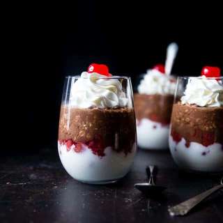 Black Forest Cake Overnight Oats
