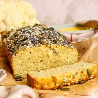 Cauliflower Bread (Low-Carb)