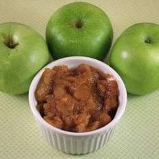 Crockpot Chunky Cinnamon Applesauce