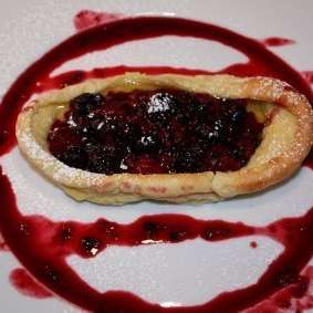 Oven Berry Pancakes