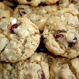 Oatmeal White Chocolate and Cranberry Cookies