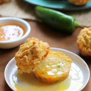 Gluten-Free Jalapeño Cheddar Cornbread Muffins