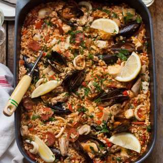An easy paella made in an electric frying pan