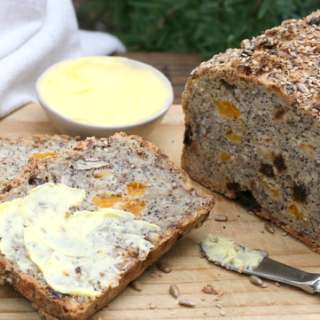 fruit, nut and seed loaf