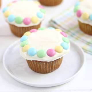 Banana Cupcakes with Cream Cheese Frosting