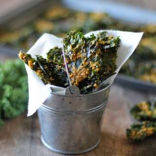 Nacho Cheese Kale Chips