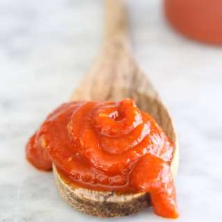 Homemade Sriracha Sauce