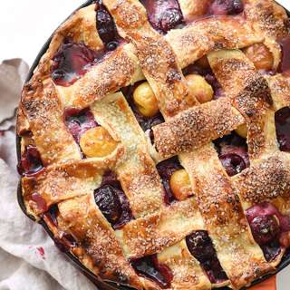Skillet Cherry Pie
