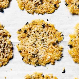 Herbed Parmesan Crisps