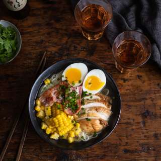 Aasy ramen with buttered corn,chicken, & bacon