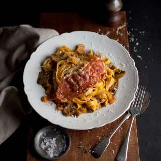 Butternut tagliatelle with crispy bacon and mushrooms