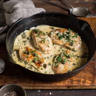 Lemony chicken piccata