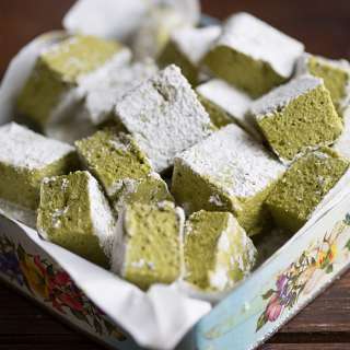 Matcha marshmallows