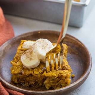 Pumpkin Baked Oatmeal (Gluten-Free, Dairy-Free)