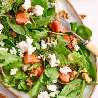 Strawberry Walnut Salad