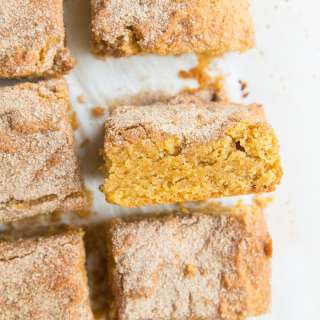 Paleo Pumpkin Snickerdoodle Cookie Bars