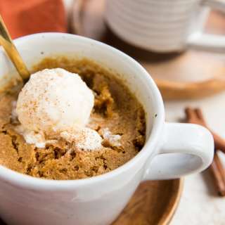 Paleo Gingerbread Mug Cake