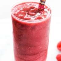 Acai, Pomegranate and Raspberry Smoothie