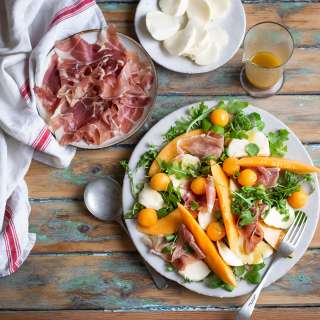 Melon, mozzarella & parma ham salad