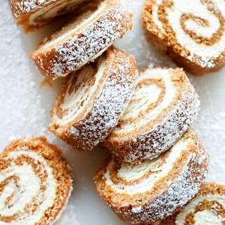 How to Make THE BEST Pumpkin Roll Recipe