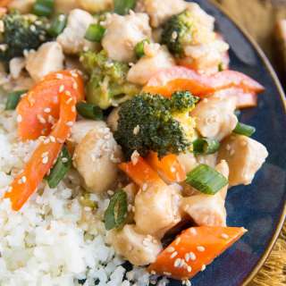 30-Minute Paleo Hunan Chicken