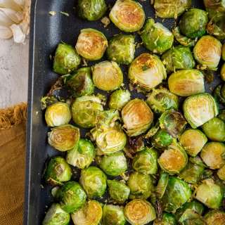 Roasted Brussel Sprouts with Garlic and Lemon