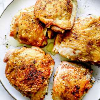 How to Cook THE BEST Chicken Thighs