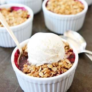 Rhubarb Berry Crisp
