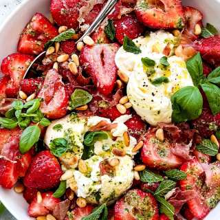 Strawberry Burrata Salad