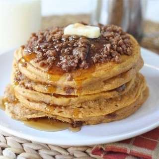 Pumpkin Cinnamon Streusel Pancakes