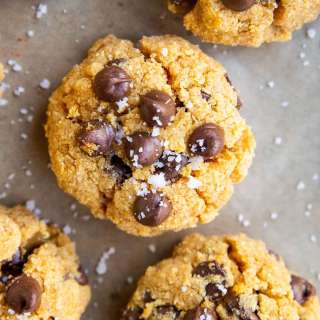 Keto Pumpkin Chocolate Chip Cookies
