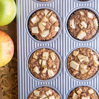 Apple Baked Oatmeal Cups