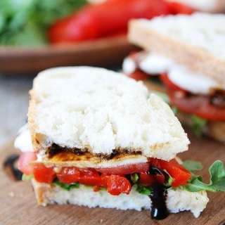 Roasted Red Pepper, Arugula, and Mozzarella Sandwich