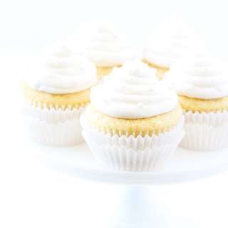 Vanilla Almond Cupcakes