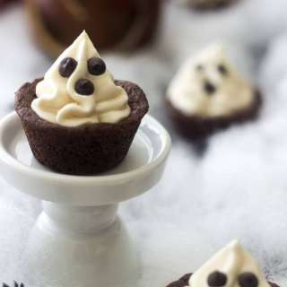 Brownie Brittle Cookie Ghost Cups