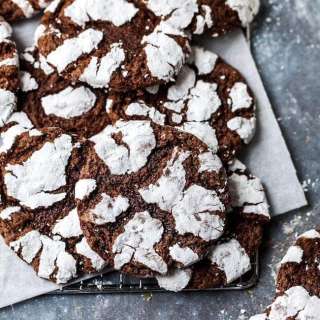 Chocolate Crinkle Cookies
