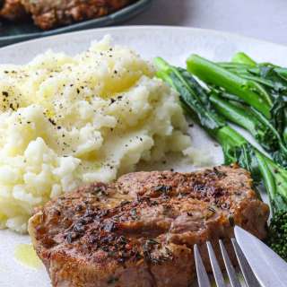 Air-Fryer Boneless Pork Chops Recipe