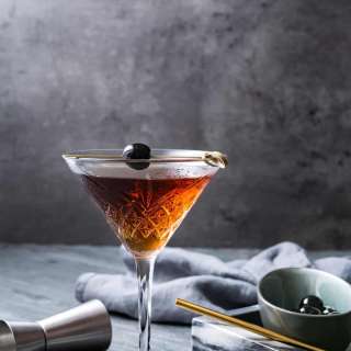 Classic Manhattan Cocktail Recipe