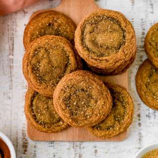 Chewy Molasses Cookies
