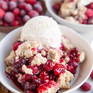 Gluten-Free Cranberry Crumble