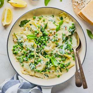 Creamy Lemon Ravioli with Spinach & Peas