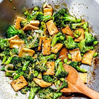 Teriyaki Tofu and Broccoli Stir Fry